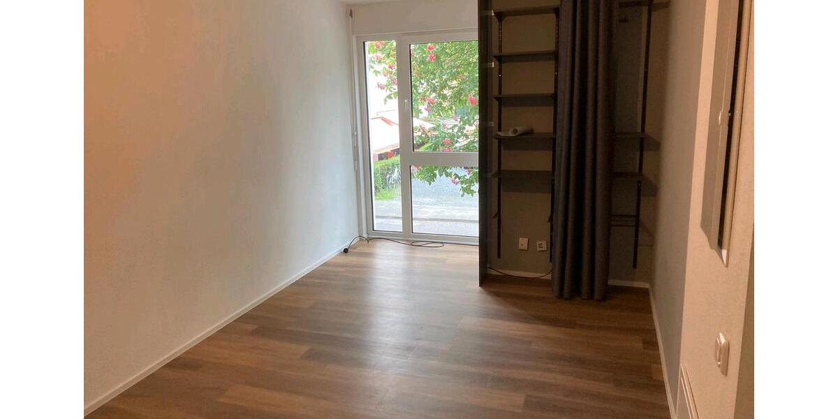Etagenwohnung Königswinter - 1 Zimmer, 22 m&sup2;, 635&euro; | Angebot:24597750