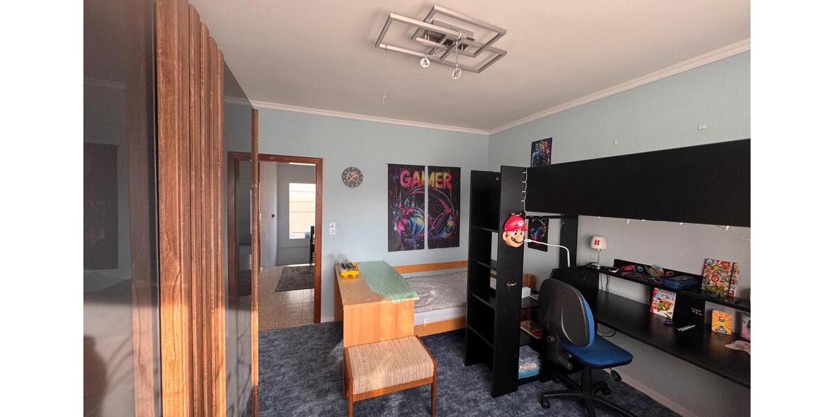 Etagenwohnung Walsdorf - 4 Zimmer, 120 m&sup2;, 1.000&euro; | Angebot:24598294