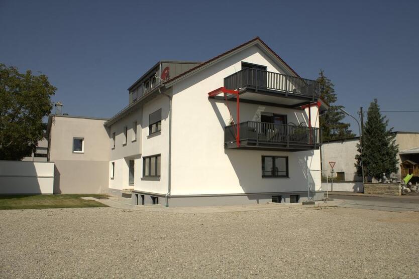 4 -Zimmer Wohnung in Oberstimm