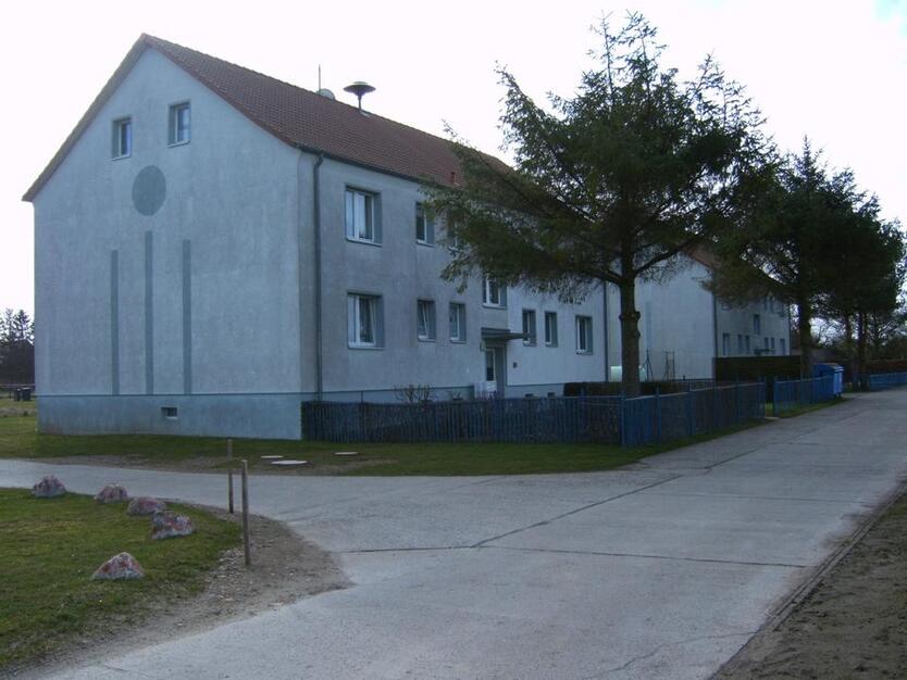 2 Raum Wohnung in Behrenwalde zimmer