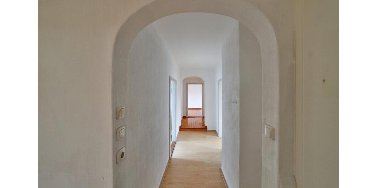 Etagenwohnung Hameln Kernstadt - 4 Zimmer, 132 m&sup2;, 925&euro; | Angebot:26517291