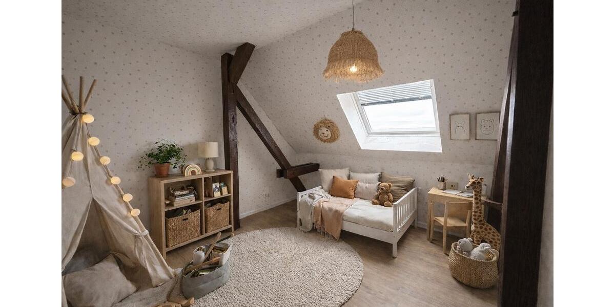 Dachgeschoßwohnung Hoyerswerda - 3 Zimmer, 86 m&sup2;, 565&euro; | Angebot:24247752