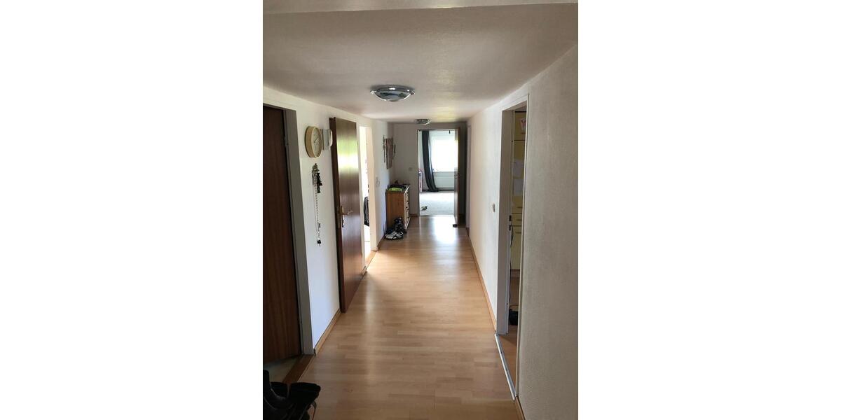 Dachgeschoßwohnung Ahrensbök - 3 Zimmer, 93 m&sup2;, 750&euro; | Angebot:26600619