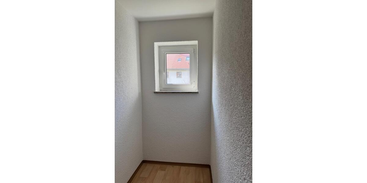 Etagenwohnung Schönwald - 3 Zimmer, 81 m&sup2;, 580&euro; | Angebot:26220531