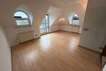 Dachgeschoßwohnung Wuppertal Barmen - 2 Zimmer, 62 m&sup2;, 600&euro; | Angebot:25830530