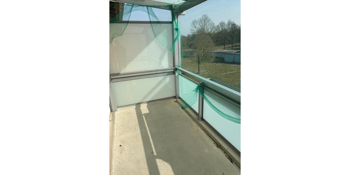 Etagenwohnung Körner - 3 Zimmer, 61 m&sup2;, 360&euro; | Angebot:25717624