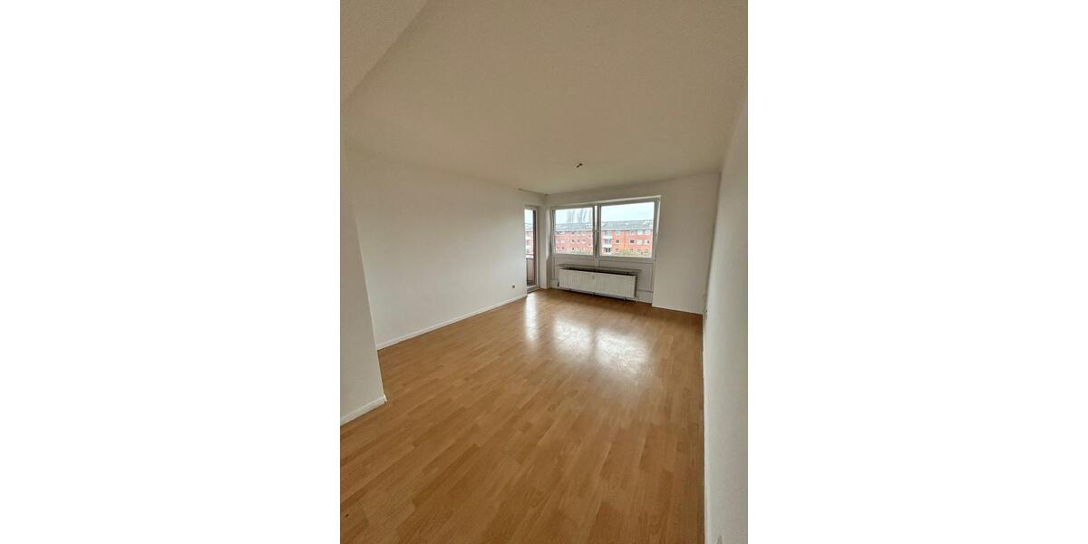 Etagenwohnung Stade Bützfleth - 4 Zimmer, 84 m&sup2;, 950&euro; | Angebot:25948860