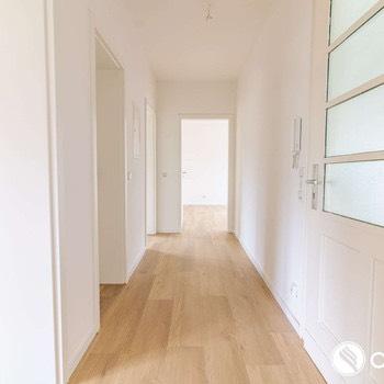 Etagenwohnung Brigachtal - 3 Zimmer, 93 m&sup2;, 990&euro; | Angebot:24478178