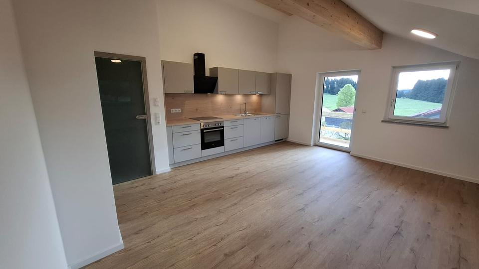 Etagenwohnung Oy-Mittelberg Mittelberg - 3.5 Zimmer, 92 m&sup2;, 1.200&euro; | Angebot:26453883