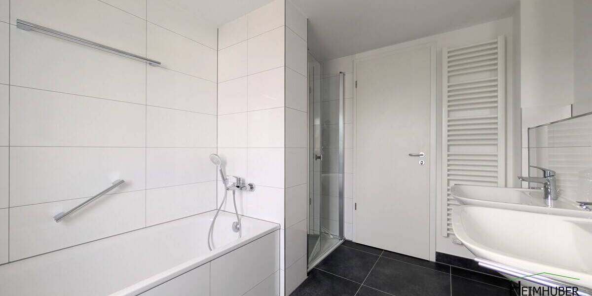 Etagenwohnung München Ramersdorf-Perlach - 3 Zimmer, 102 m&sup2;, 2.100&euro; | Angebot:26043003