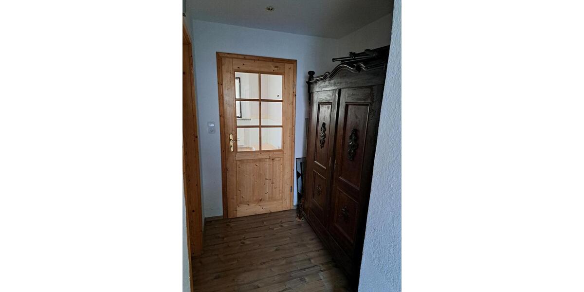 Erdgeschoßwohnung Triptis - 1 Zimmer, 37 m&sup2;, 370&euro; | Angebot:26198732