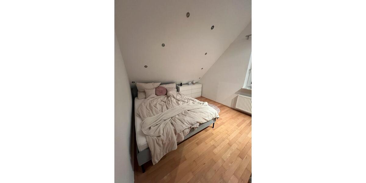 Dachgeschoßwohnung Welver - 1 Zimmer, 43 m&sup2;, 380&euro; | Angebot:25017106