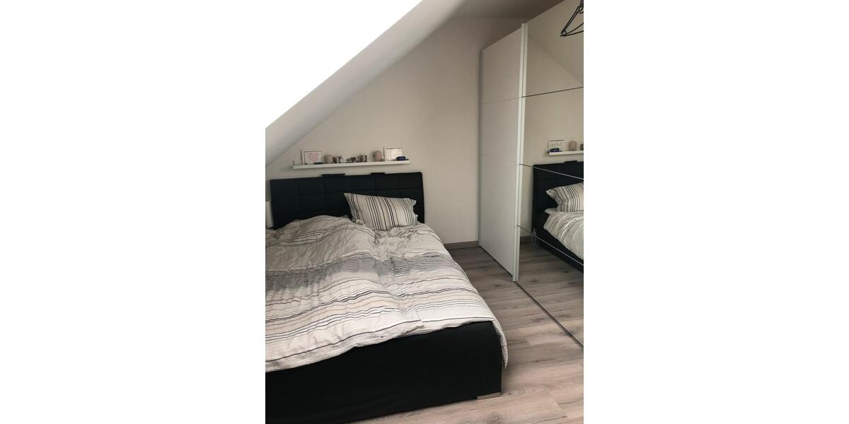 Dachgeschoßwohnung Bruchköbel - 2 Zimmer, 67 m&sup2;, 600&euro; | Angebot:24428459