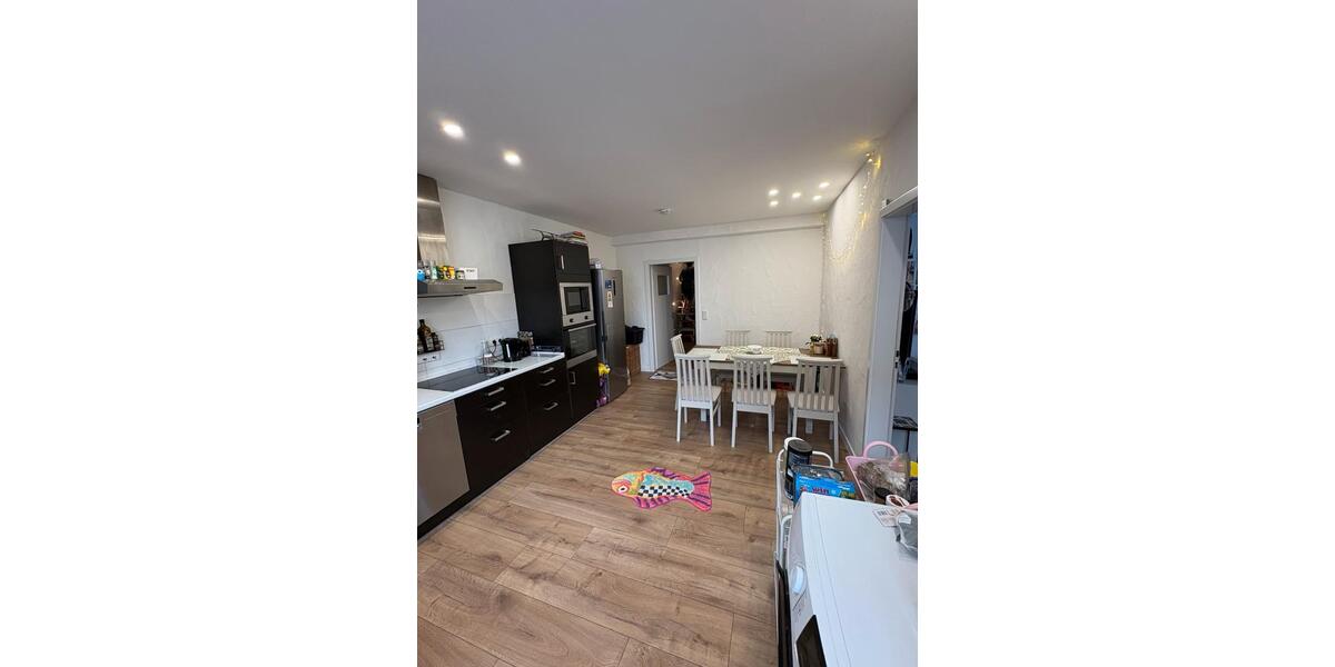 Wohnen auf Zeit Witten - 14 Zimmer, 140 m&sup2;, 390&euro; | Angebot:26017297