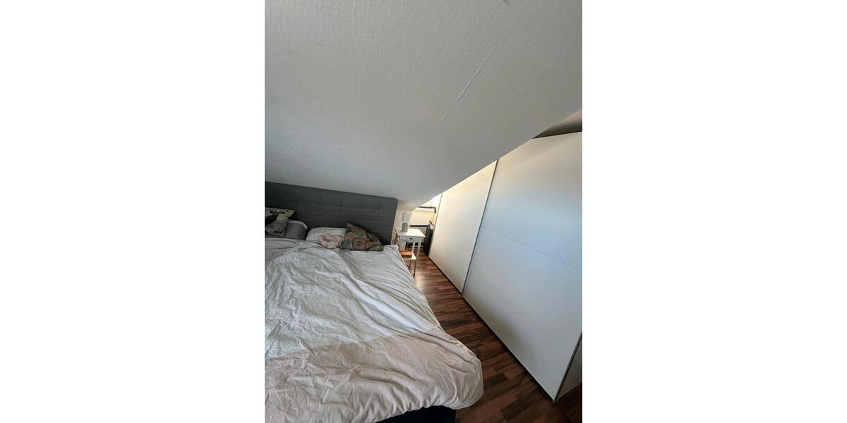 Dachgeschoßwohnung Wallenhorst - 3 Zimmer, 81 m&sup2;, 550&euro; | Angebot:26035197