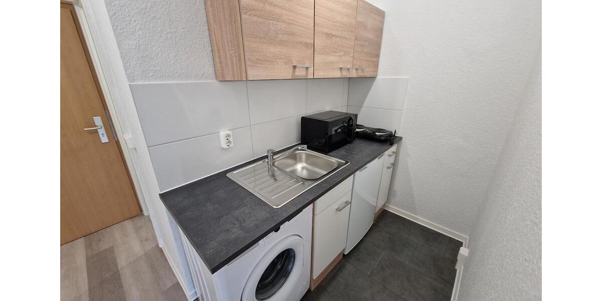 Etagenwohnung Brandenburg an der Havel - 1 Zimmer, 24 m&sup2;, 298&euro; | Angebot:24689020