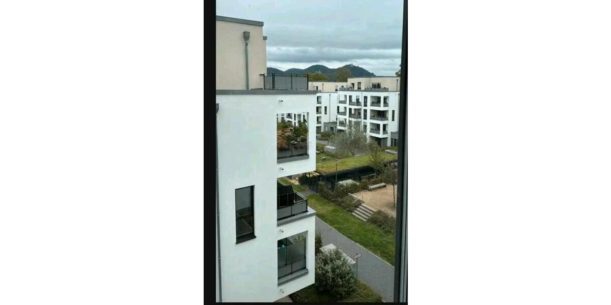 Maisonettenwohnung Bonn Tannenbusch - 3 Zimmer, 118 m&sup2;, 1.410&euro; | Angebot:25635907