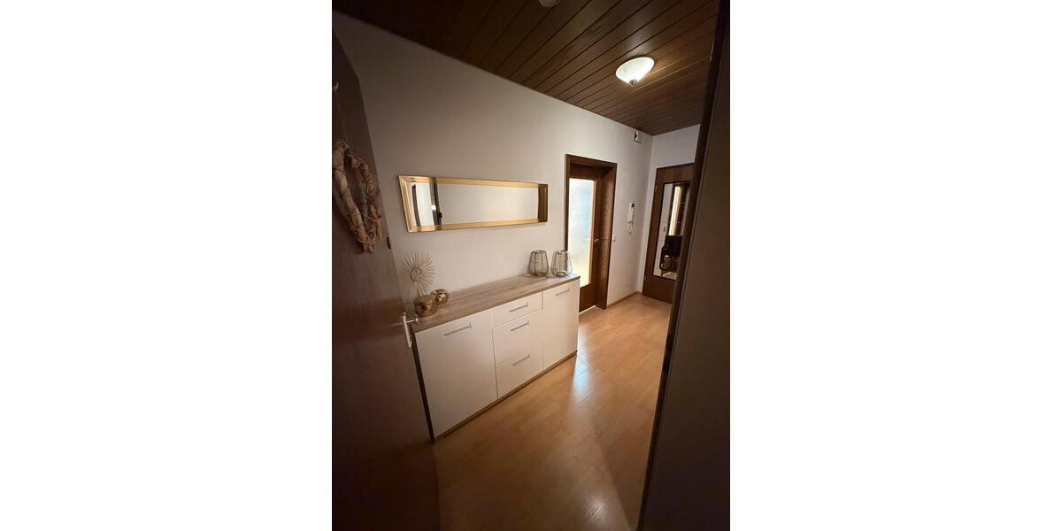 Etagenwohnung Bad Orb - 3 Zimmer, 78 m&sup2;, 900&euro; | Angebot:26025554