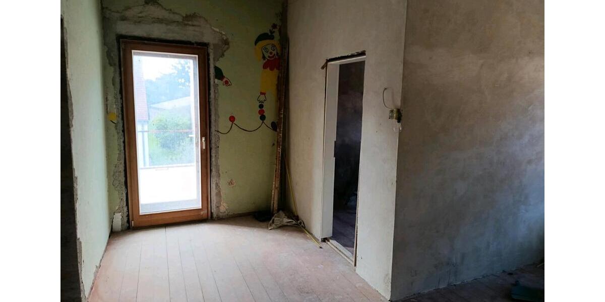 Erdgeschoßwohnung Oettingen in Bayern - 2 Zimmer, 200&euro; | Angebot:22284978