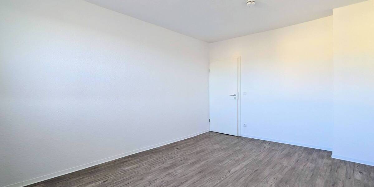 Frisch sanierte 4-Raum-Wohnung mit Dusche! 4 zimmer