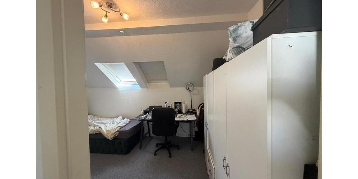 Dachgeschoßwohnung Schenefeld - 2 Zimmer, 52 m&sup2;, 936&euro; | Angebot:26021604