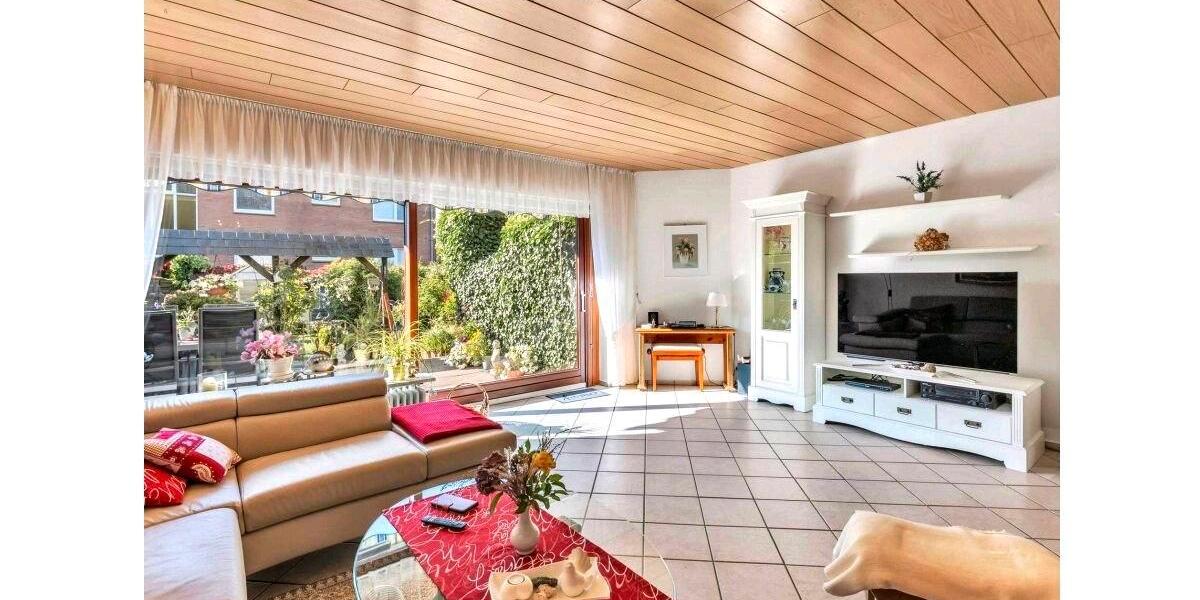 Reihenhaus Reinfeld (Holstein) - 5.5 Zimmer, 168 m&sup2;, 1.900&euro; | Angebot:26047235