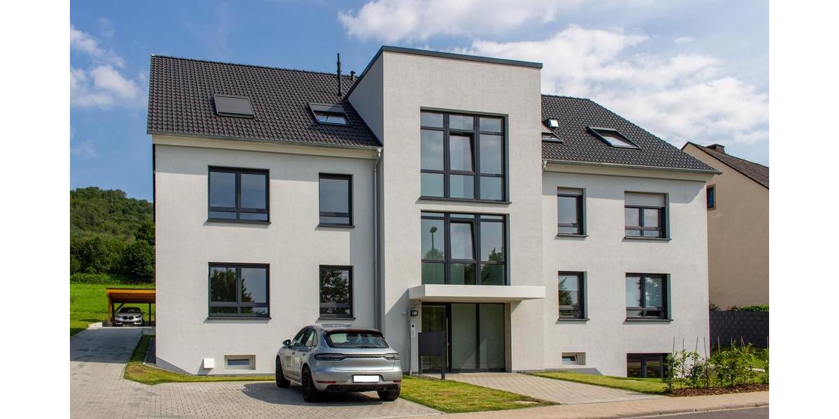 Attraktive Dachgeschoßwohnung mit herrlichem Blick ins Grüne in Trier-Irsch 3 zimmer