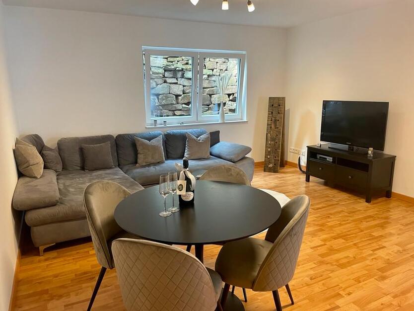 Möbliertes Appartement am Waldrand mit Sauna