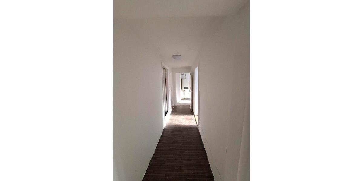 Dachgeschoßwohnung Emden - 3 Zimmer, 70 m&sup2;, 449&euro; | Angebot:26605280