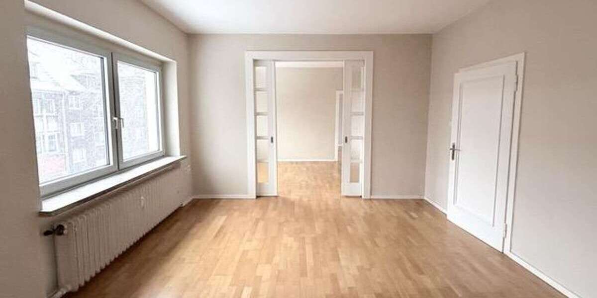 Etagenwohnung Duisburg Altstadt - 4 Zimmer, 110 m&sup2;, 1.320&euro; | Angebot:25158967