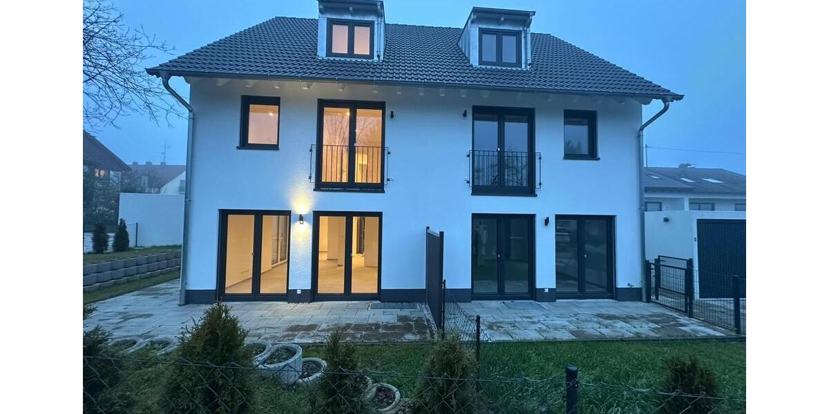 Doppelhaushälfte zur Miete – Erstbezug 7 zimmer