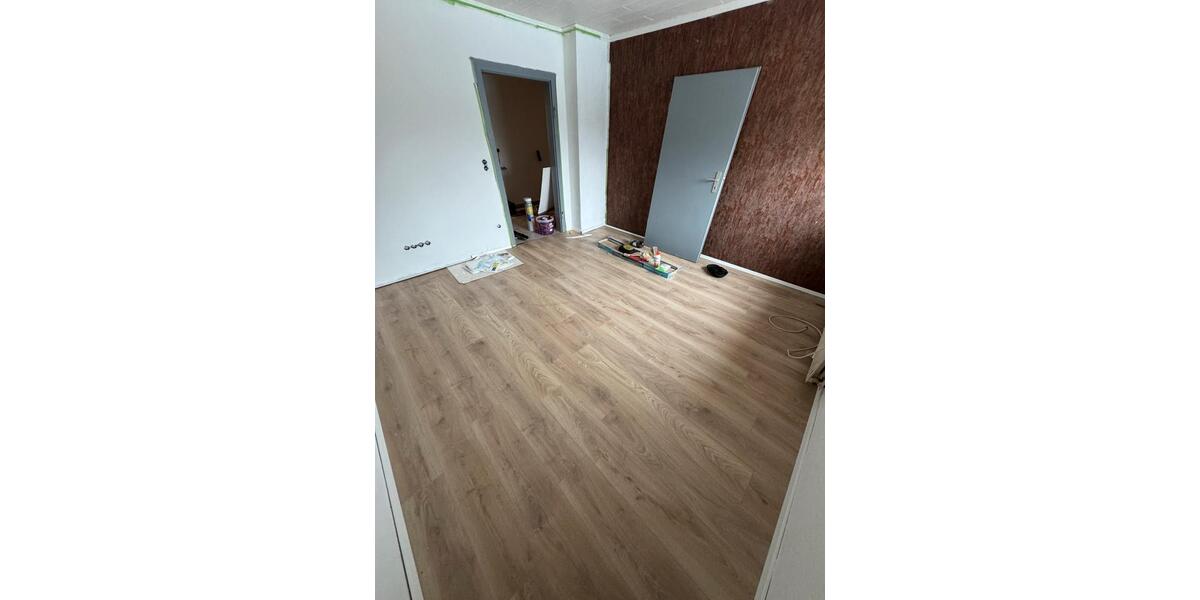 Erdgeschoßwohnung Bad Camberg - 4 Zimmer, 80 m&sup2;, 900&euro; | Angebot:26512793