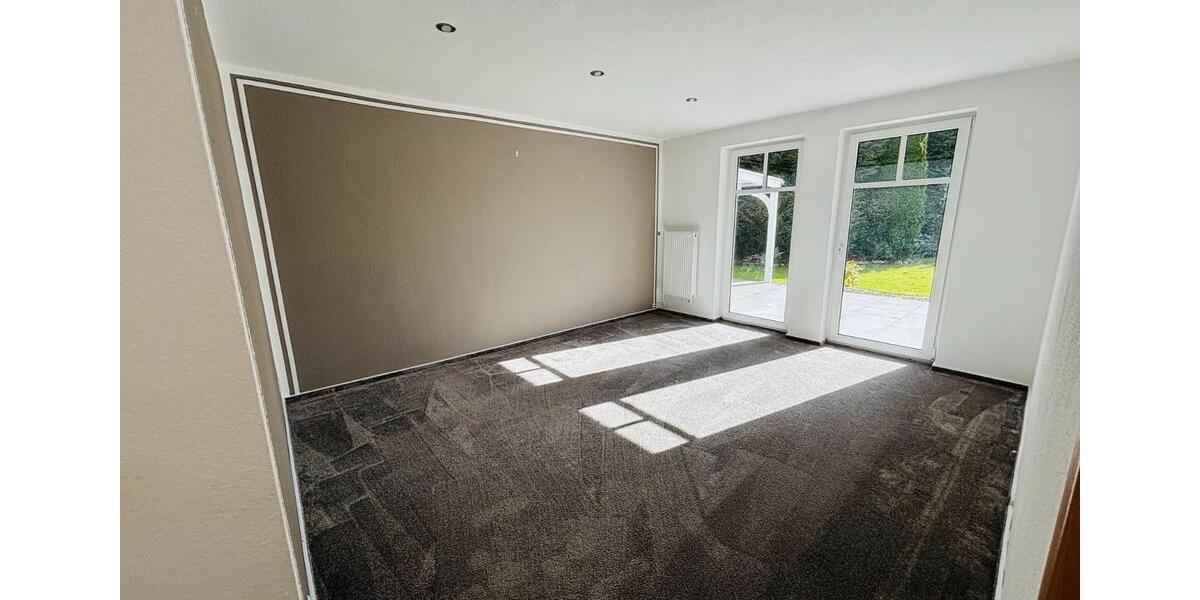 Einfamilienhaus Fockbek - 8 Zimmer, 195 m&sup2;, 1.700&euro; | Angebot:26635987