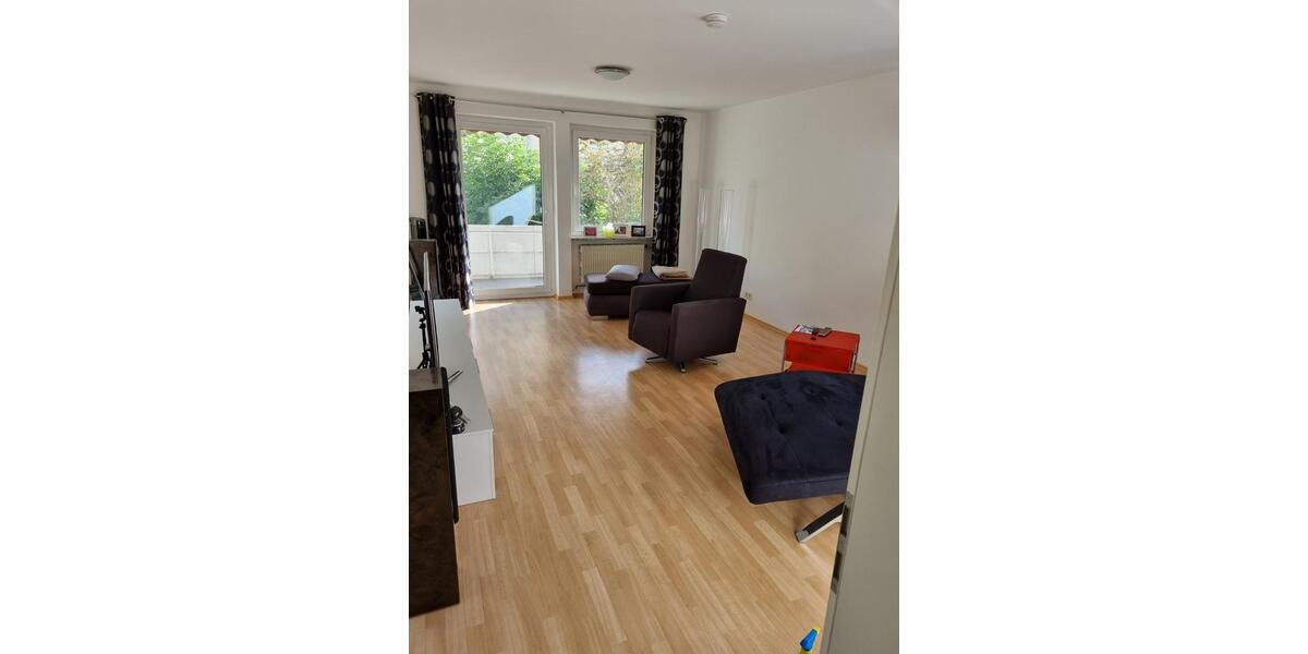 Möblierte 3-Zimmer-Wohnung in Poing (85586) 1.900 € 5 zimmer