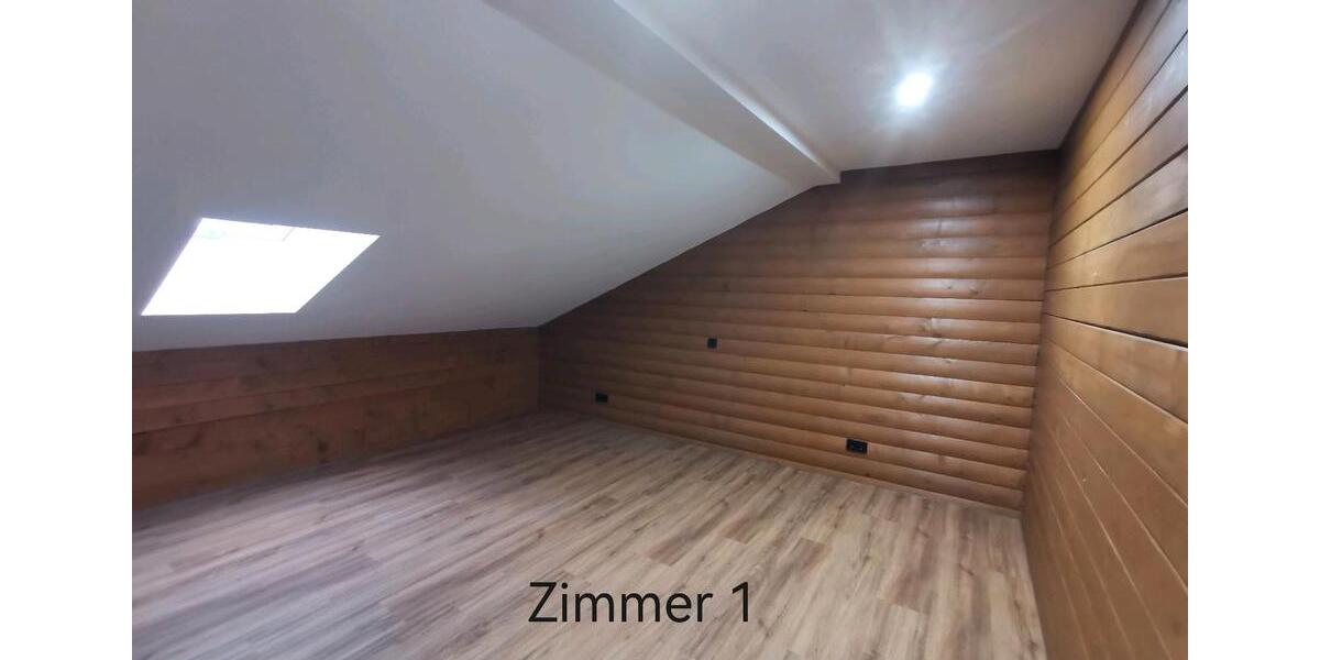 Dachgeschoßwohnung Ingenried - 3 Zimmer, 94 m&sup2;, 1.200&euro; | Angebot:24842124