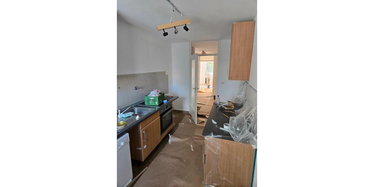 Etagenwohnung Karlsruhe Südstadt - 3 Zimmer, 85 m&sup2;, 800&euro; | Angebot:26256451