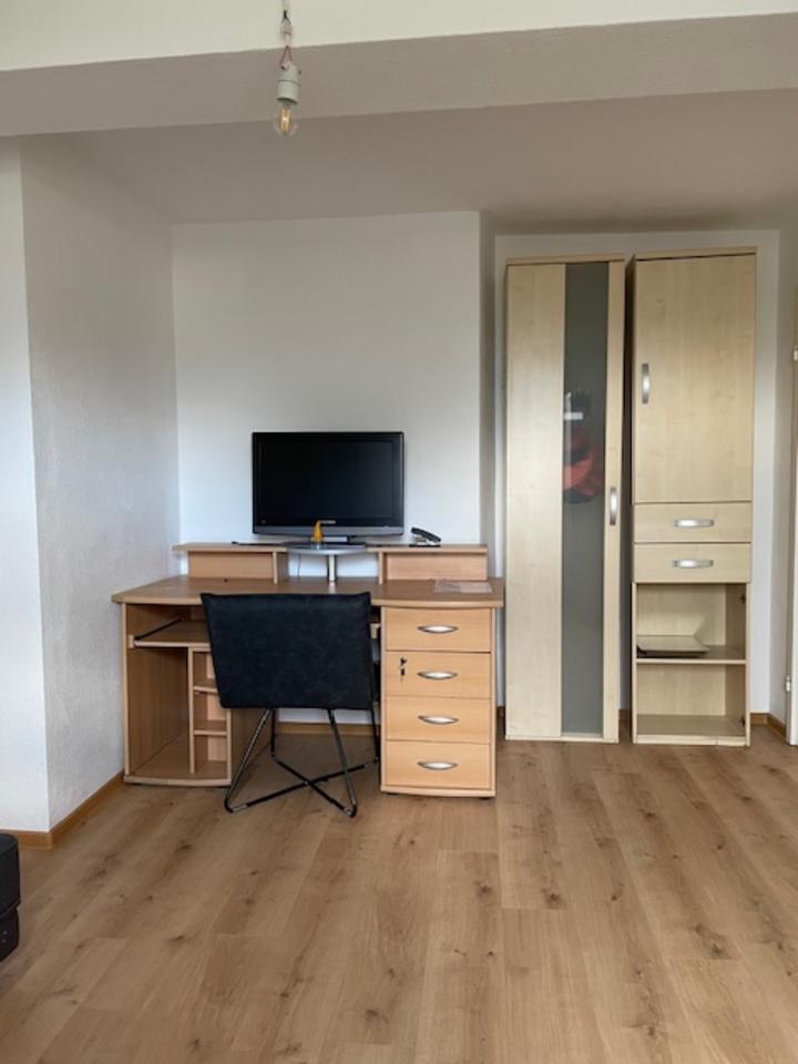 Helle gemutliche 3 ZKW Wohnung zimmer