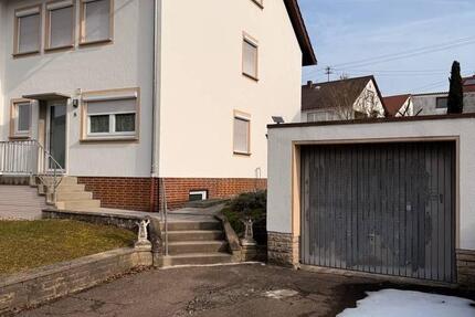 Haus Vellberg - 7 Zimmer, 95 m&sup2;, 950&euro; | Angebot:25458791