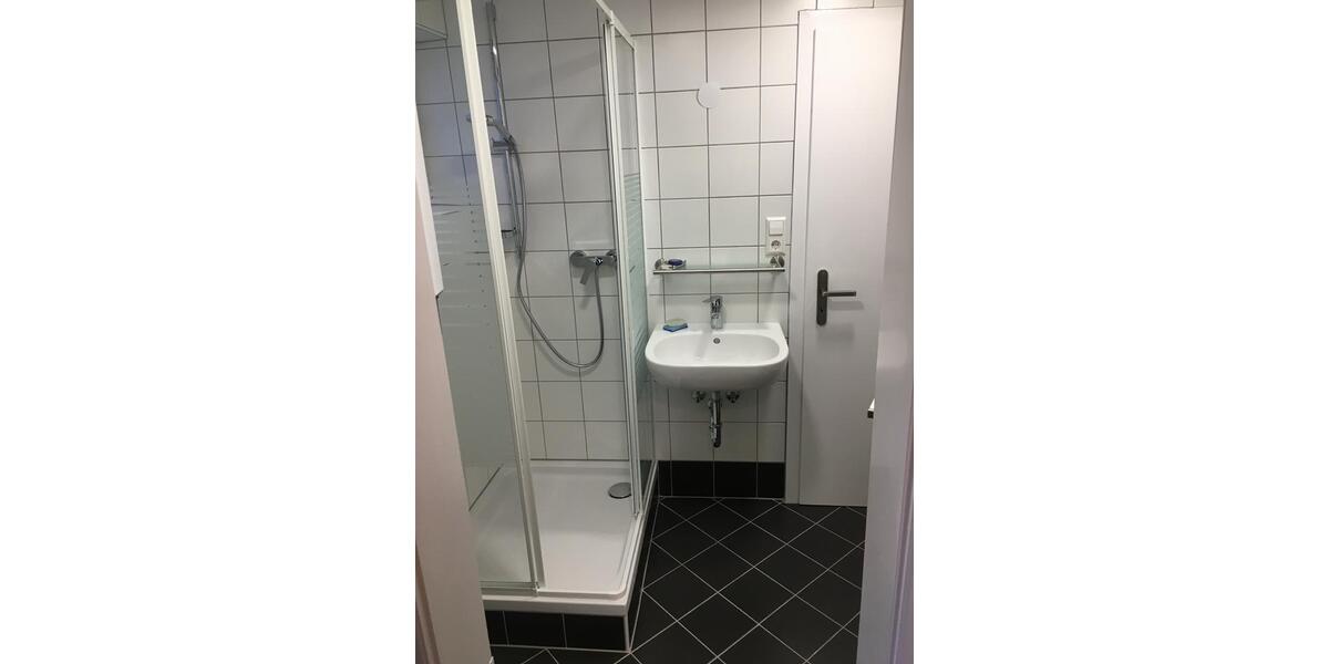 Haus zu vermieten zwei Wohnungen in DHH 6 zimmer