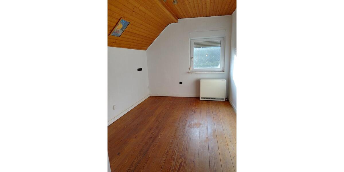 Einfamilienhaus Bechtolsheim - 5 Zimmer, 135 m&sup2;, 1.000&euro; | Angebot:25944127