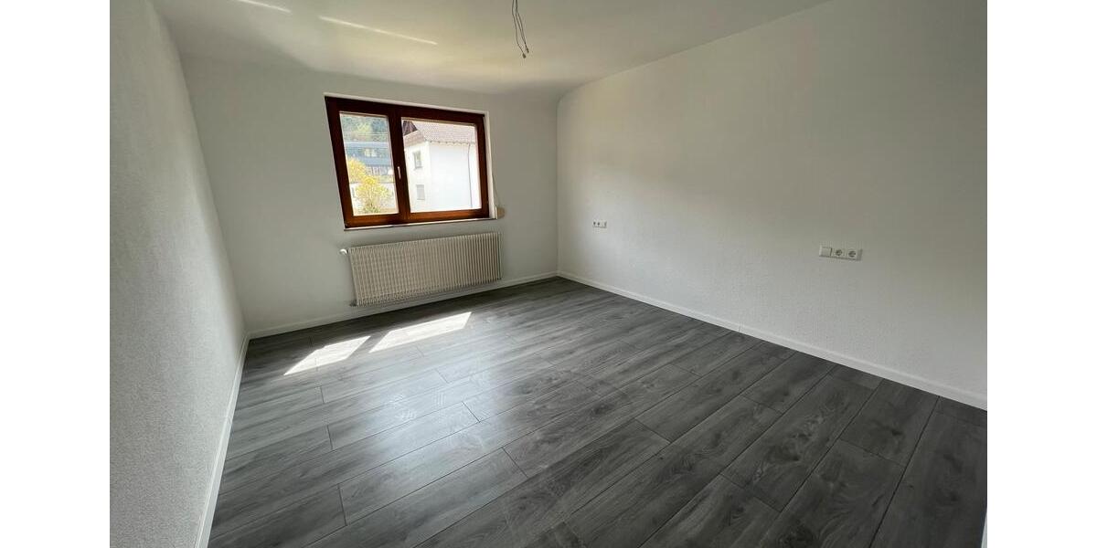 Etagenwohnung Albstadt - 3 Zimmer, 60 m&sup2;, 670&euro; | Angebot:26415281