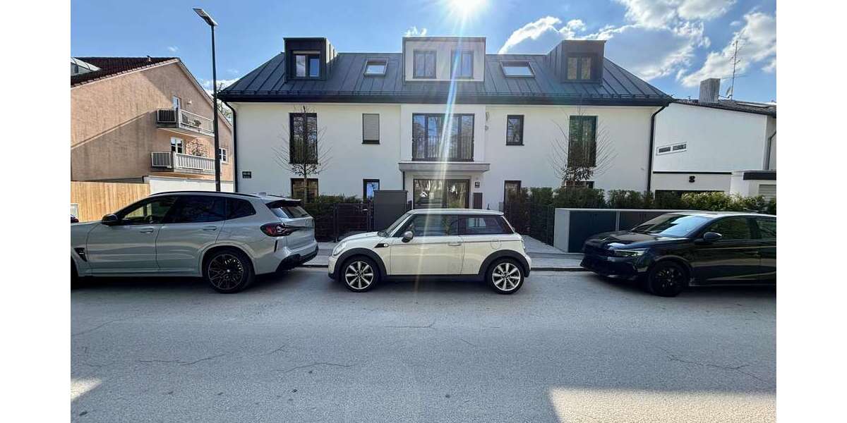 Etagenwohnung München Trudering-Riem - 3 Zimmer, 90 m&sup2;, 2.220&euro; | Angebot:26254125