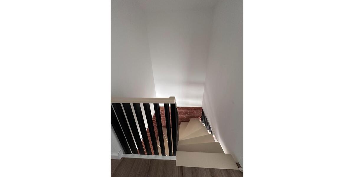 Etagenwohnung Meinersen - 5 Zimmer, 150 m&sup2;, 1.500&euro; | Angebot:26126292