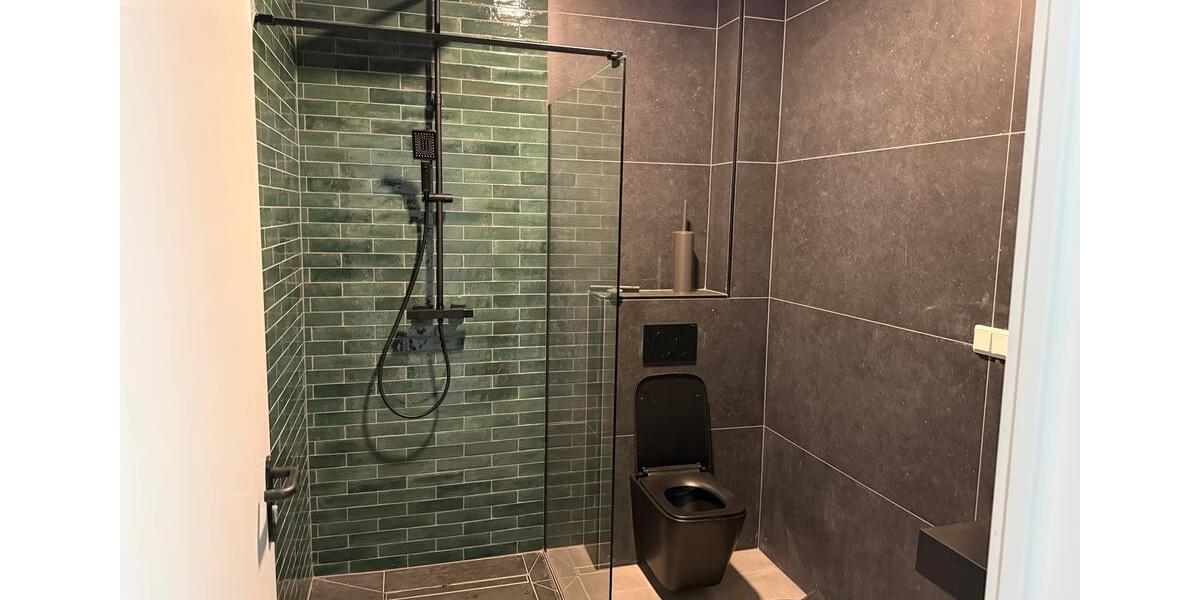 Vollausgestattete Werkstatt zu Vermieten zimmer