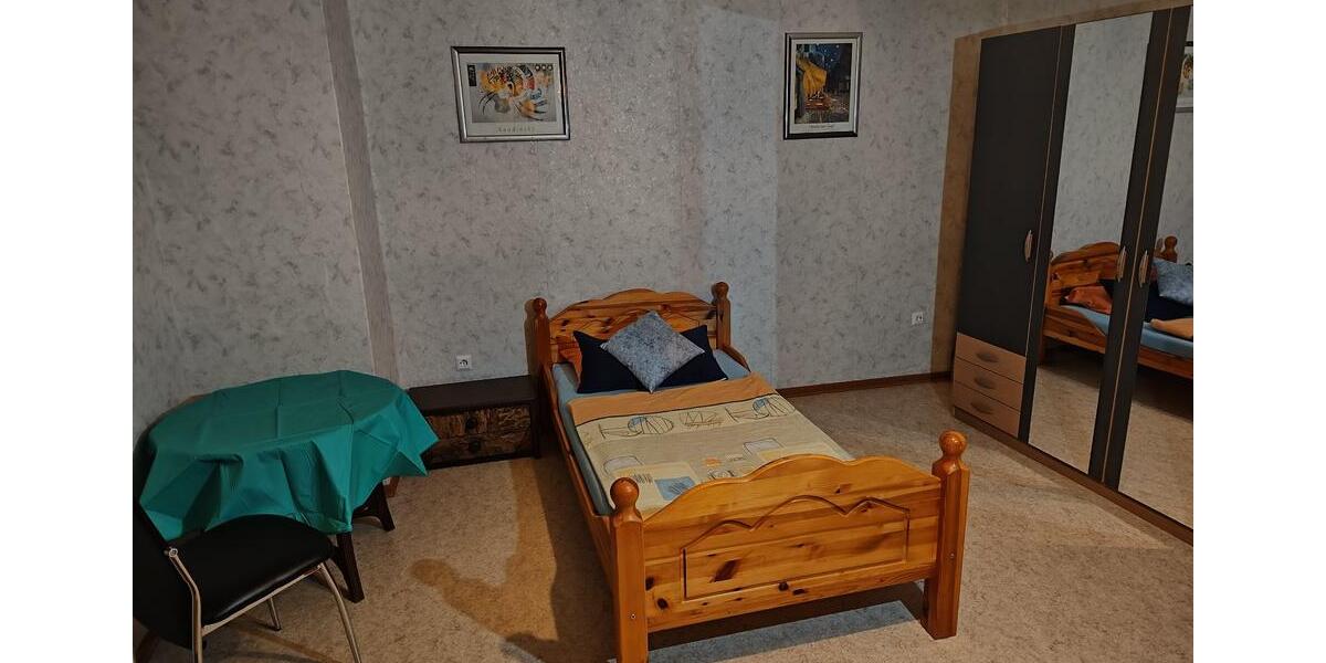 Wohnen auf Zeit Bockenem - 3 Zimmer, 97 m&sup2;, 45&euro; | Angebot:24710732