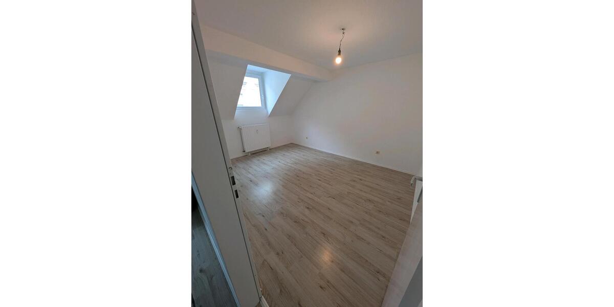 Etagenwohnung Wuppertal Gemarkung Langerfeld - 3 Zimmer, 68 m&sup2;, 805&euro; | Angebot:26531254