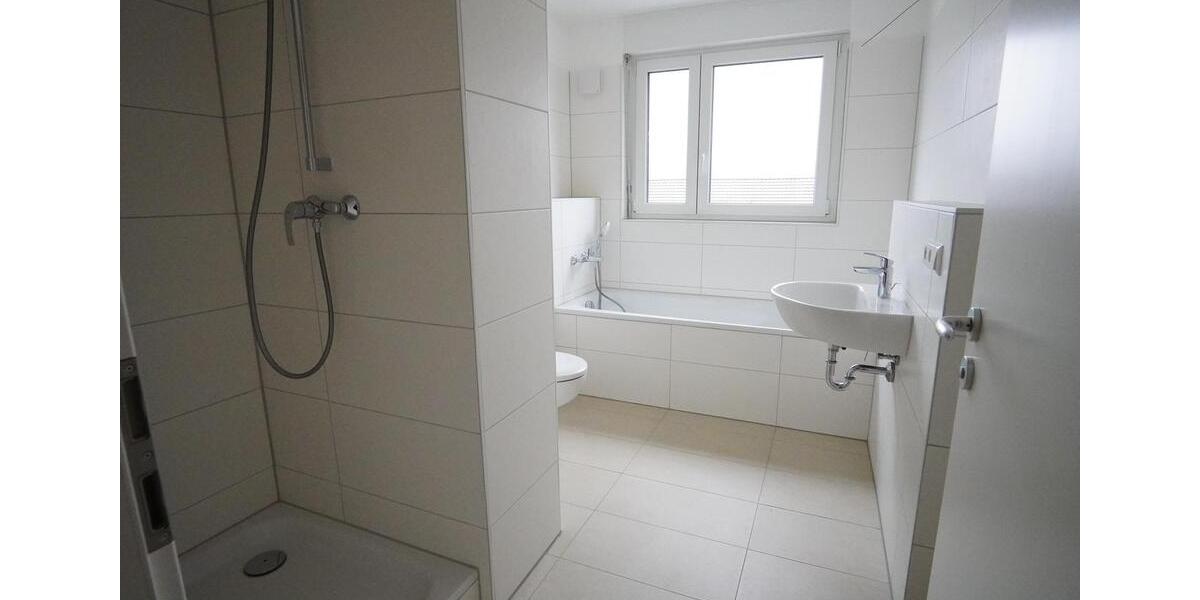 Reihenhaus Pforzheim Eutingen - 5 Zimmer, 132 m&sup2;, 1.499&euro; | Angebot:24747498