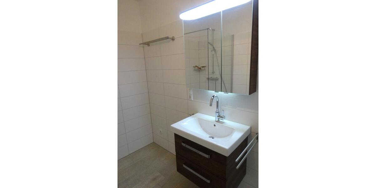 Erdgeschoßwohnung Aurich - 3 Zimmer, 76 m&sup2;, 790&euro; | Angebot:26610297