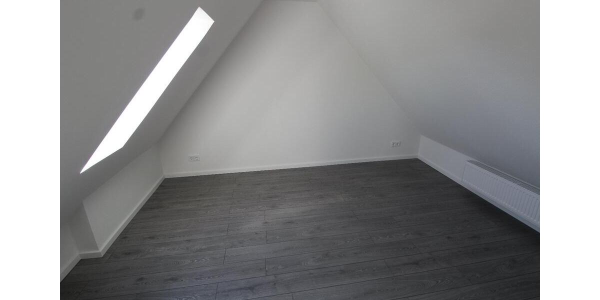 Maisonettenwohnung Burgstädt - 3 Zimmer, 84 m&sup2;, 530&euro; | Angebot:24398857