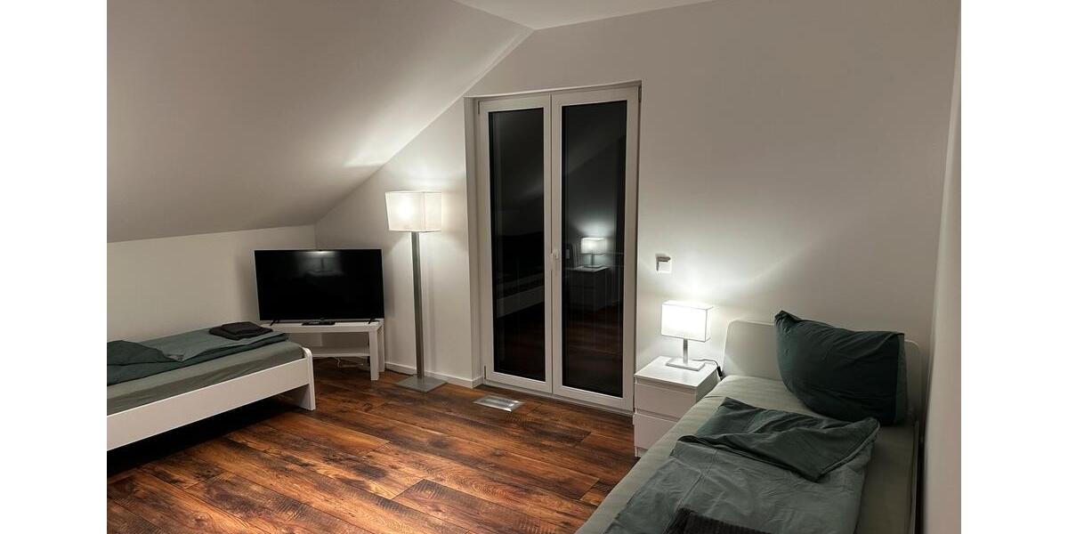 Wohnen auf Zeit Hausham - 7 Zimmer, 80 m&sup2;, 30&euro; | Angebot:26349815